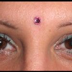 piercing microdermal frente